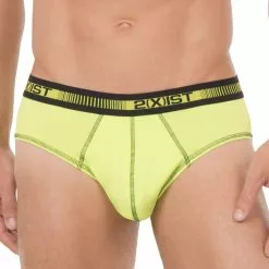2xist 2X3104432002 Performance Micro 2Pk No Show Brief