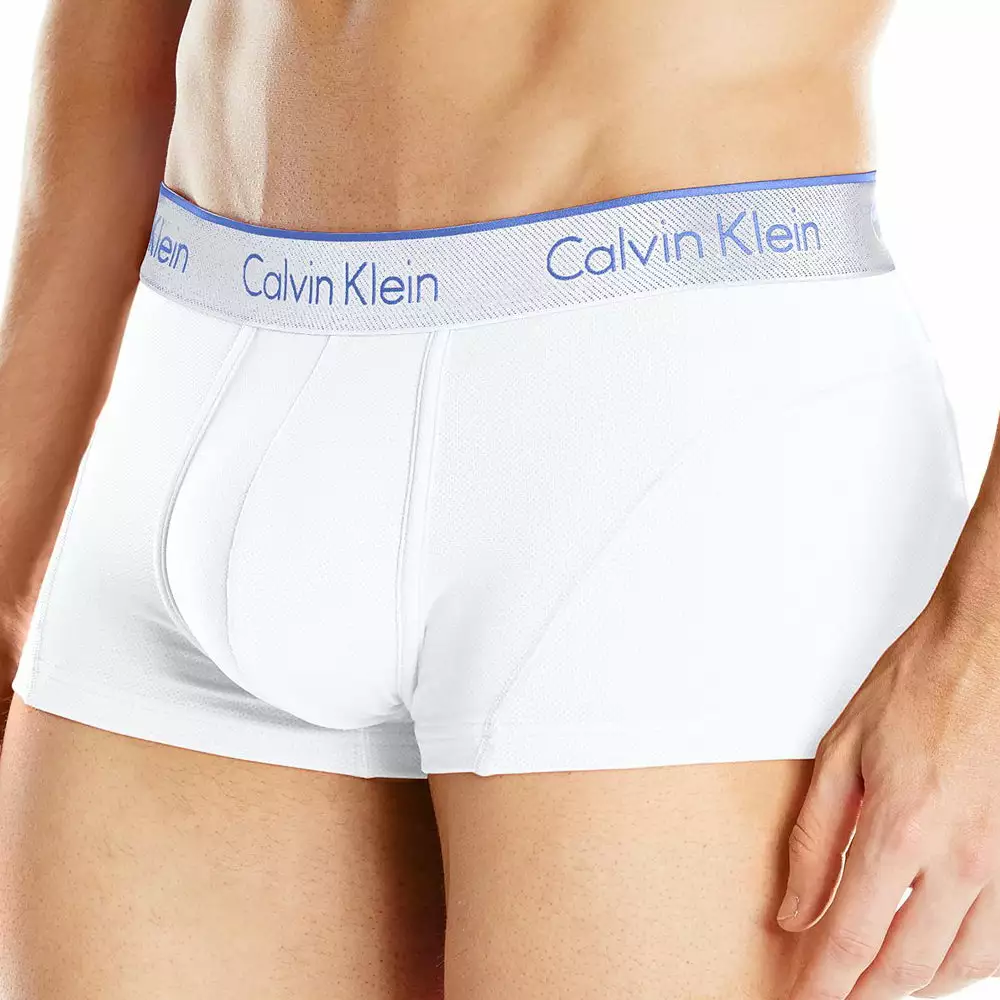 Calvin Klein NB1005-001 Low Rise Trunk 1 Calvin Klein NB1005-001 Low Rise Trunk